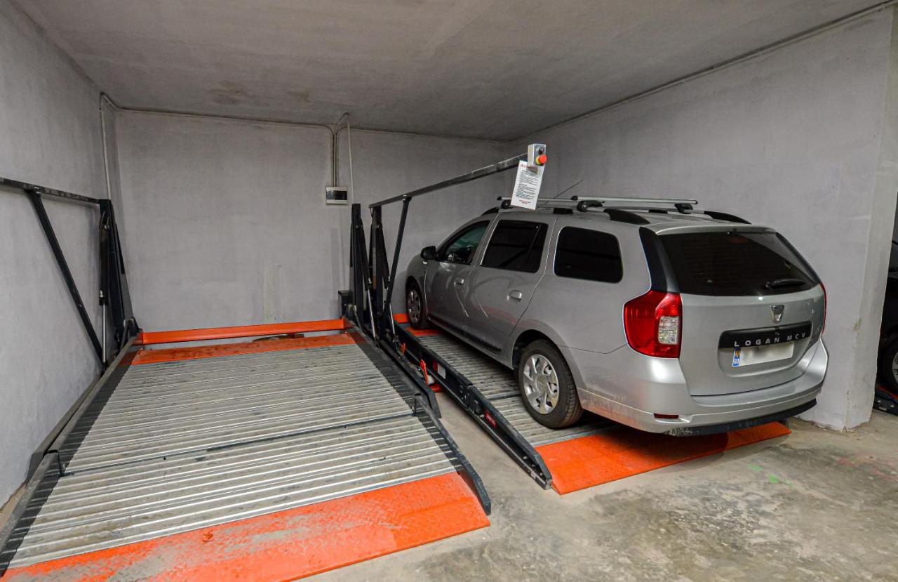 Sofia Cozy Apartment - Underground Private Parking Bucharest Luaran gambar